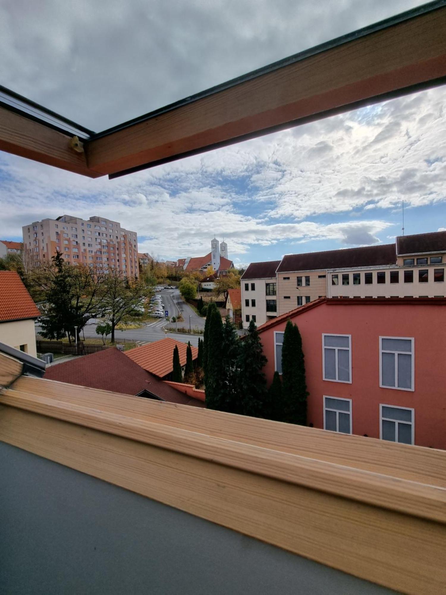 Pensiunea Korona And Restaurant Меркуря-Чук Экстерьер фото